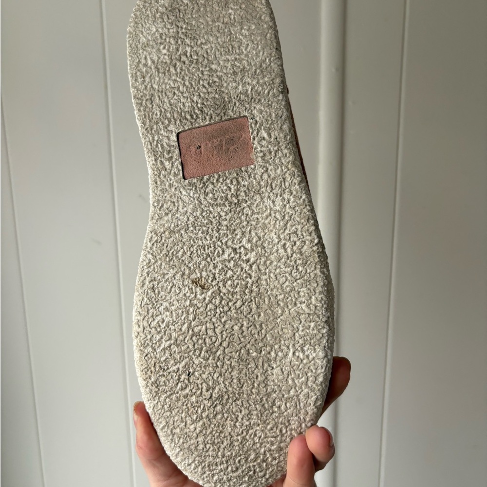 Women's Size 10M Pink Suede CLARKS Sneakers - Picture 7 of 7